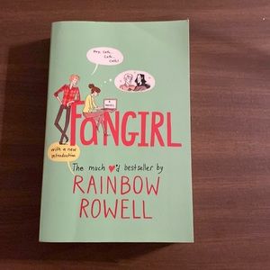 Fangirl by Rainbow Rowell Paperback Book